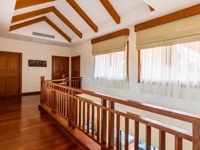 Angsana – 4 chambres avec grand jardin à louer à Layan