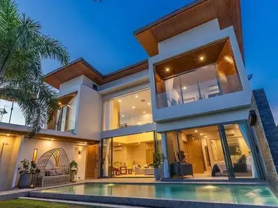 Villa privée avec piscine 3 chambres – à Cherng Talay, Phuket