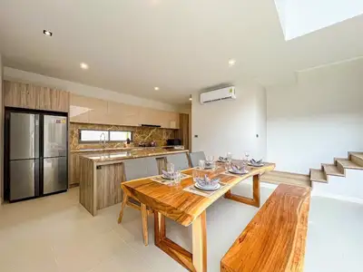 Villa privée avec piscine 3 chambres – à Cherng Talay, Phuket