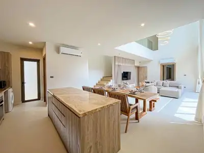 Villa privée avec piscine 3 chambres – à Cherng Talay, Phuket