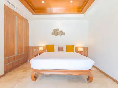 Villa privée avec piscine 4 chambres à louer – à Cherng Talay, Phuket