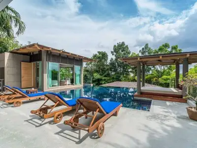 Villa de luxe 4 chambres vue mer à louer à Layan
