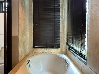 Belle villa tropicale avec piscine 3 chambres à louer, Layan, Phuket