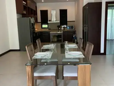 Belle villa tropicale avec piscine 3 chambres à louer, Layan, Phuket