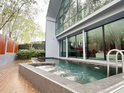Wallaya – Villa 3 chambres avec piscine privée à louer à Choeng Thale