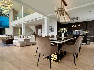 Luxueuse villa avec piscine privée 6 chambres vue mer à vendre à Layan