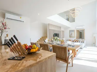 Villa neuve avec piscine 3 chambres – à Pasak-Cherng Talay, Phuket
