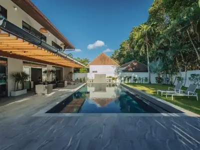 Villa privée avec piscine 5 chambres à Rawai, Phuket