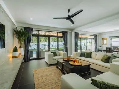 Villa privée avec piscine 5 chambres à Rawai, Phuket
