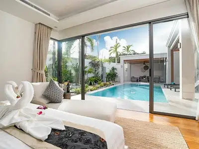 Villa 3 chambres avec piscine privée à vendre à Choeng Thale, Phuket
