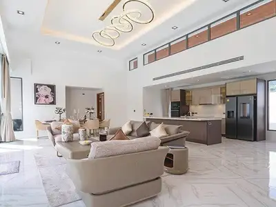 Villa 3 chambres avec piscine privée à vendre à Choeng Thale, Phuket