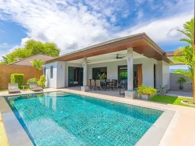 Villa privée avec piscine 3 chambres à louer – à Pasak – Choeng Thale, Phuket