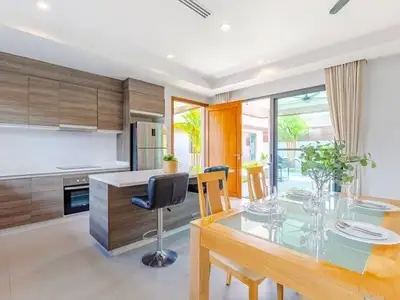 Villa privée avec piscine 3 chambres à louer – à Pasak – Choeng Thale, Phuket