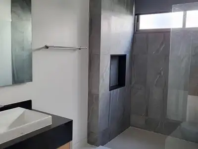 Villa avec piscine 3 chambres à louer près de la BISP – à Ratsada, Mueang Phuket