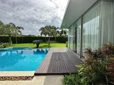 Villa Botanica – 4 chambres à louer à Choeng Thale