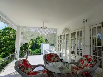 Grande villa de luxe 3 chambres à louer à Layan, Phuket – Domaine tropical de 5 600 m²