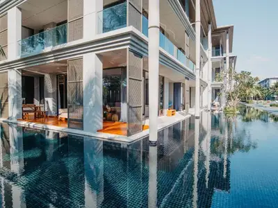 Penthouse en front de plage 3 chambres à vendre – à Mai Khao, Phuket