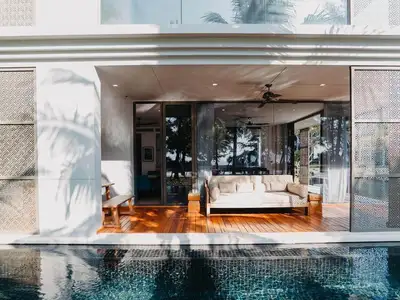 Penthouse en front de plage 3 chambres à vendre – à Mai Khao, Phuket
