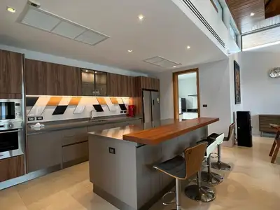Villa 5 chambres à Botanica à vendre, Choeng Thale, Phuket