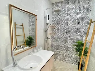 Villa moderne 4 chambres à vendre, Choeng Thale, Phuket