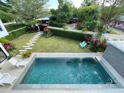 Villa moderne 4 chambres à vendre, Choeng Thale, Phuket