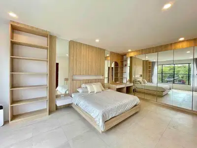 Villa moderne 4 chambres à vendre, Choeng Thale, Phuket