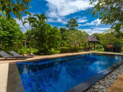 Villa privée avec piscine à vendre, Bang Tao, Phuket