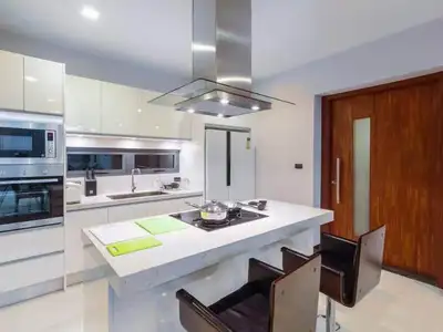 Seaview Aqua Villa – 3 chambres avec piscine privée à louer à Rawai