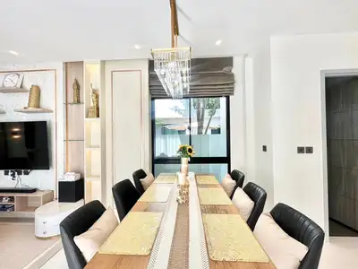 Project F – 3 chambres avec piscine privée à Koh Kaew