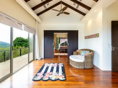 Villa vue mer 5 chambres de 2 092,4 m² à vendre à Ao Por, Phuket