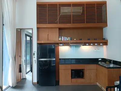 Villa 2 chambres avec piscine privée, terrain de 223 m², à vendre à Choeng Thale, Phuket