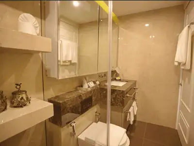 Appartement 2 chambres vue mer à vendre à Choeng Thale, Phuket