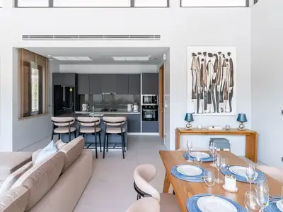 Botanica Modern Loft – Villa 3 chambres avec piscine privée à Choeng Thale