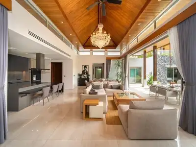 Botanica Bangtao Beach – 4 chambres avec piscine privée à louer