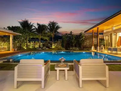 Botanica Bangtao Beach – 4 chambres avec piscine privée à louer