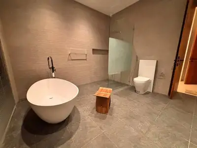 Villa moderne 5 chambres à louer | Vues à couper le souffle sur la baie de Chalong, Phuket