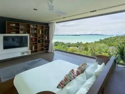 Superbe villa vue mer à vendre à Pa Khlok, Phuket
