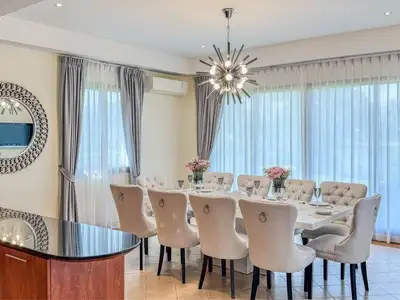 Laguna vue lac – 4 chambres avec piscine privée à louer à Choeng Thale