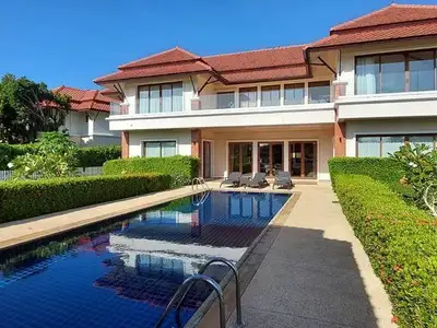 Laguna vue lac – 4 chambres avec piscine privée à louer à Choeng Thale