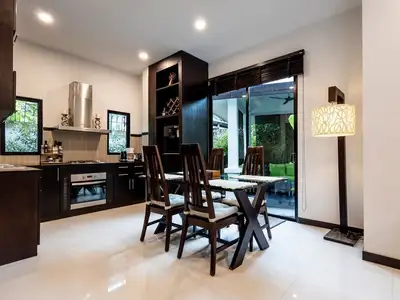 Paeyka Villa – 3 chambres avec piscine privée à louer près de Layan Beach