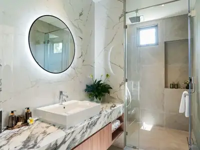 Villas de luxe à vendre à Phuket – Erawana Grand près de Layan Beach