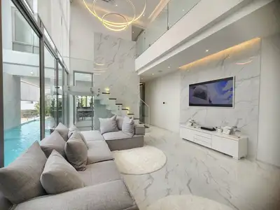 Villa moderne 3 chambres avec piscine privée à Ban Don, Phuket