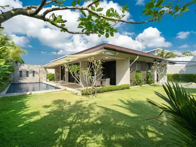 Spacieuse villa moderne avec piscine à louer à Thep Krasattri, Thalang – Près de Boat Avenue