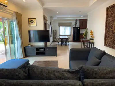 Garden House – 4 chambres avec piscine privée à louer à Choeng Thale