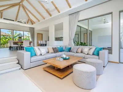 Trichada Breeze : luxueuse villa 4 chambres à vendre à Phuket