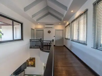 Luxueuse villa 4 chambres à vendre à Laguna Village – Rénovée, prête à emménager