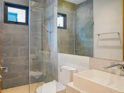Luxueuse villa de designer 4 chambres avec mobilier haut de gamme à Botanica Foresta