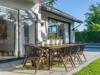 Spacieuse villa avec vue golf et piscine privée à louer à Kathu, Phuket