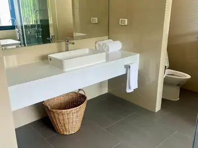 Villa neuve 5 chambres à louer à Laguna Park 2, Phuket