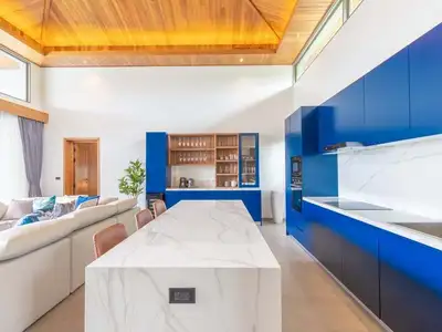 Villa neuve avec piscine 3 chambres à Choeng Thale – L'art de vivre moderne réinventé